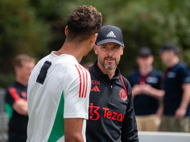 足球比分-滕哈赫:马圭尔和C罗一样,从来不是曼联的问题