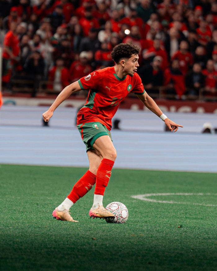 足球比分-皇马密切关注罗马中场艾纳维非洲杯表现获认可|转会|皇家马德里|十分_新浪体育_新浪新闻